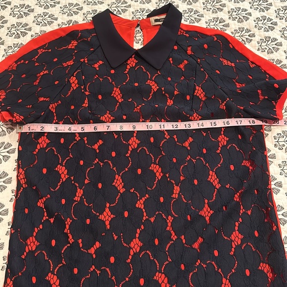 Lace Front Navy/Red Blouse - Picture 8 of 9